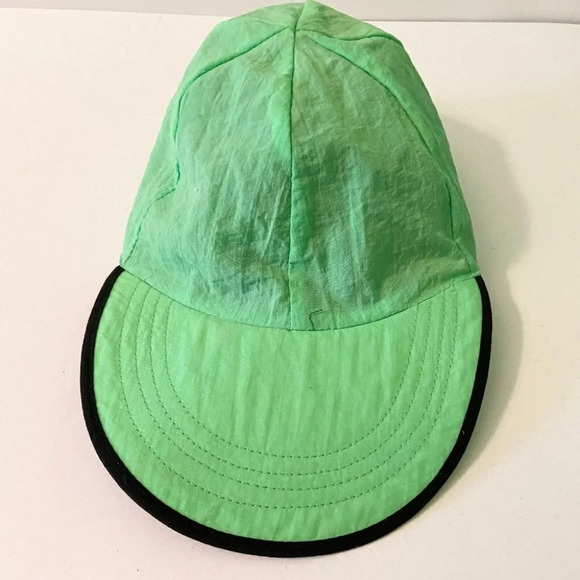 Vintage Reversible Kids Hat Neon Green  and Black One Size Nylon Cap - Picture 2 of 11